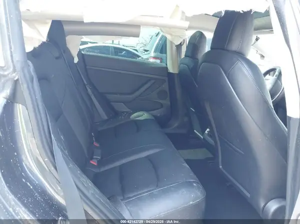 5YJ3E1EAXMF982441 2021 TESLA MODEL 3 - Image 8