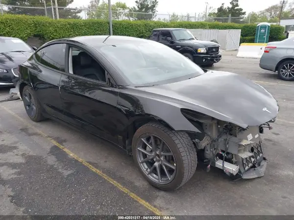 5YJ3E1EAXMF997084 2021 TESLA MODEL 3 - Image 1