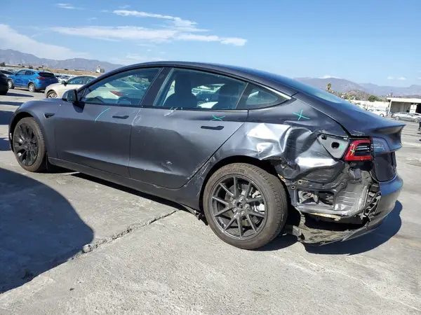 5YJ3E1EAXNF107555 2022 TESLA MODEL 3 - Image 2