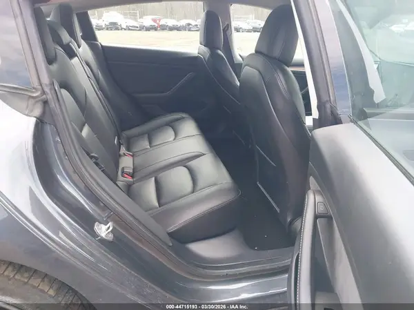 5YJ3E1EAXNF111993 2022 TESLA MODEL 3 - Image 8