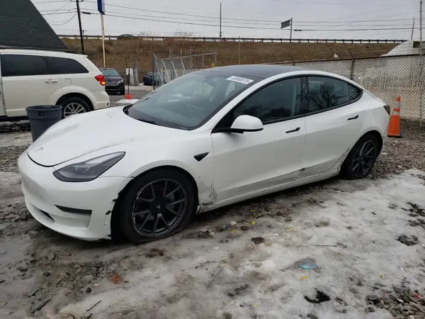 5YJ3E1EAXNF118748 2022 TESLA MODEL 3 - Image 1