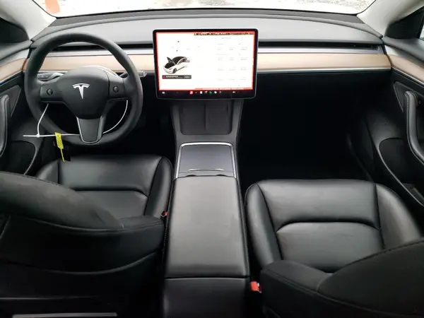 5YJ3E1EAXNF118748 2022 TESLA MODEL 3 - Image 8