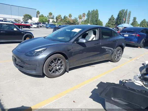 5YJ3E1EAXNF125599 2022 TESLA MODEL 3 - Image 2
