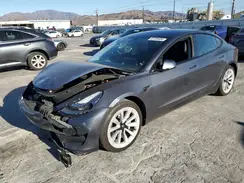 5YJ3E1EAXNF142709 2022 TESLA MODEL 3