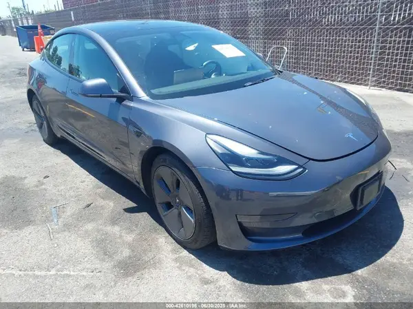 5YJ3E1EAXNF143228 2022 TESLA MODEL 3 - Image 1