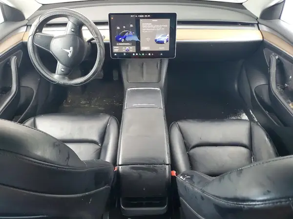 5YJ3E1EAXNF144055 2022 TESLA MODEL 3 - Image 8