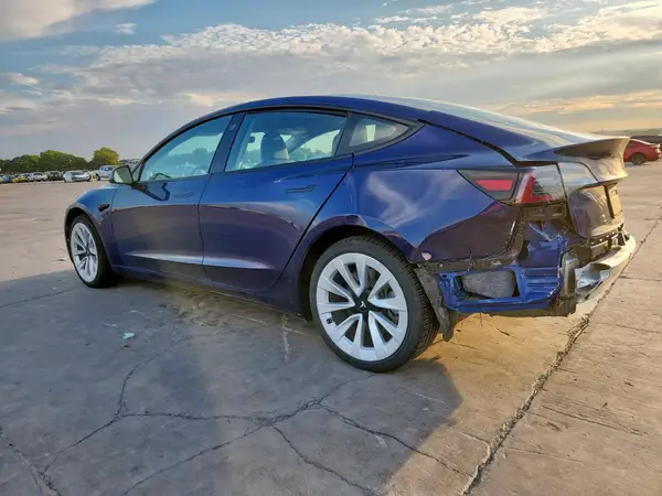 5YJ3E1EAXNF144332 2022 TESLA MODEL 3 - Image 2