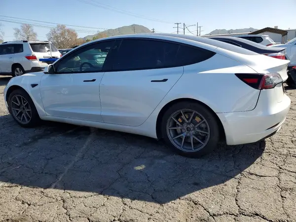 5YJ3E1EAXNF156979 2022 TESLA MODEL 3 - Image 2