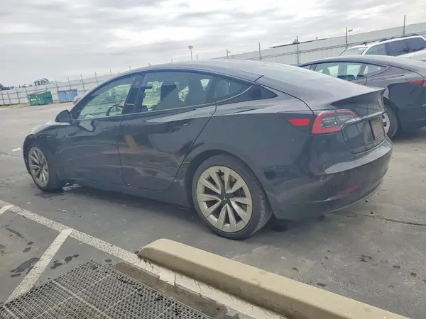 5YJ3E1EAXNF186287 2022 TESLA MODEL 3 - Image 2