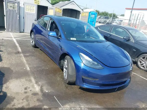5YJ3E1EAXNF188735 2022 TESLA MODEL 3 - Image 1