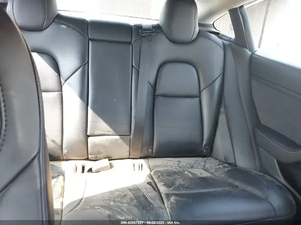 5YJ3E1EAXNF188735 2022 TESLA MODEL 3 - Image 8