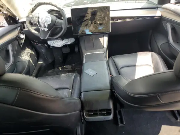 5YJ3E1EAXNF189366 2022 TESLA MODEL 3 - Image 8