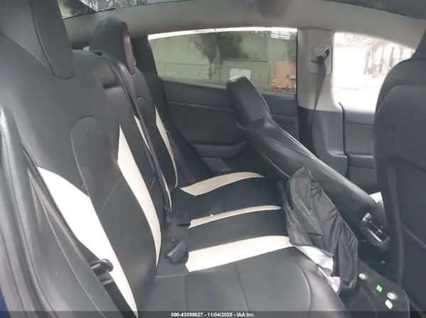 5YJ3E1EAXNF189612 2022 TESLA MODEL 3 - Image 8