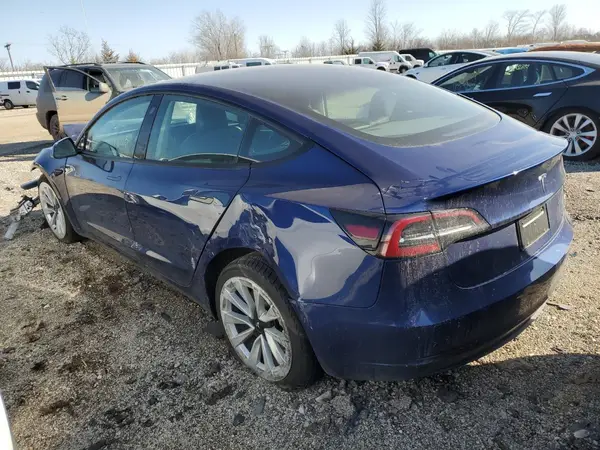 5YJ3E1EAXNF190260 2022 TESLA MODEL 3 - Image 2