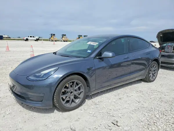 5YJ3E1EAXNF190632 2022 TESLA MODEL 3 - Image 1