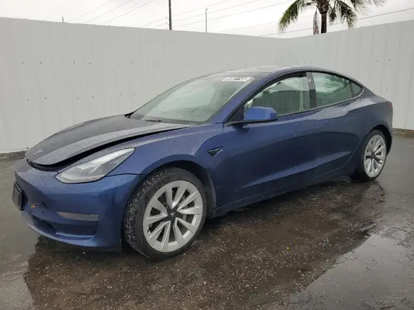 5YJ3E1EAXNF190873 2022 TESLA MODEL 3 - Image 1