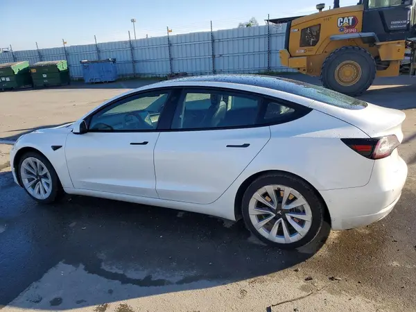 5YJ3E1EAXNF191148 2022 TESLA MODEL 3 - Image 2