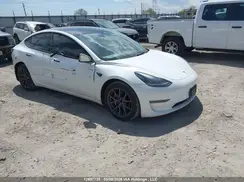 5YJ3E1EAXNF194714 2022 TESLA MODEL 3