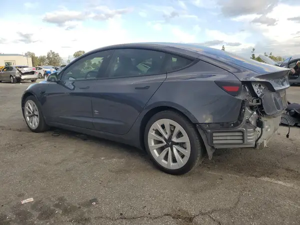 5YJ3E1EAXNF232152 2022 TESLA MODEL 3 - Image 2