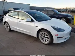 5YJ3E1EAXNF256970 2022 TESLA MODEL 3