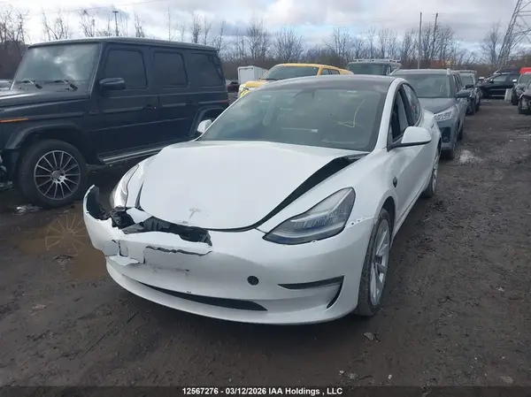 5YJ3E1EAXNF258220 2022 TESLA MODEL 3 - Image 2