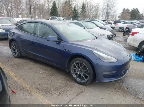 5YJ3E1EAXNF258279 2022 TESLA MODEL 3 - Image 1