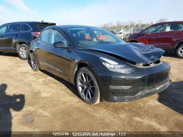 5YJ3E1EAXNF258380 2022 TESLA MODEL 3 - Image 1