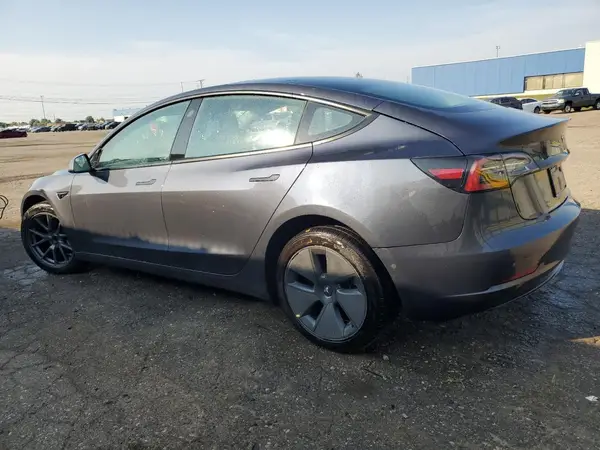 5YJ3E1EAXNF287054 2022 TESLA MODEL 3 - Image 2