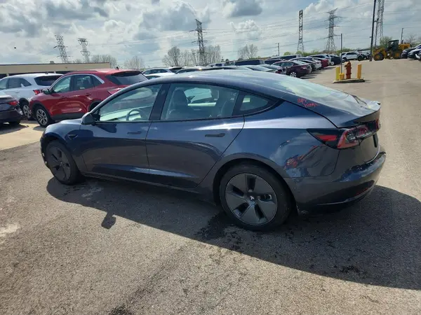 5YJ3E1EAXNF287510 2022 TESLA MODEL 3 - Image 2