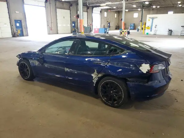 5YJ3E1EAXNF289113 2022 TESLA MODEL 3 - Image 2