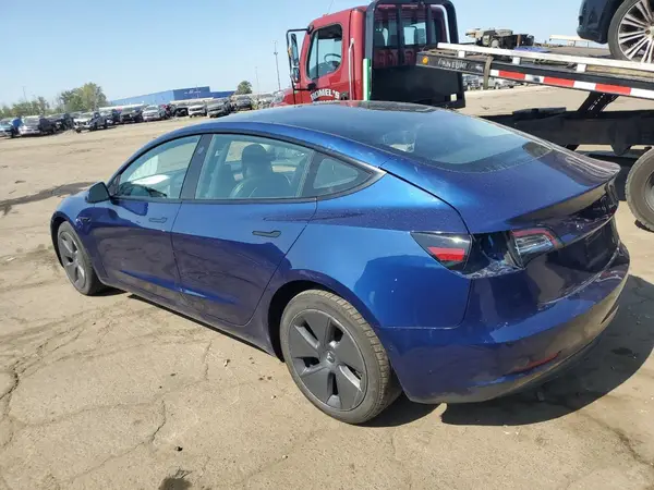 5YJ3E1EAXNF289239 2022 TESLA MODEL 3 - Image 2
