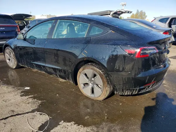 5YJ3E1EAXNF291265 2022 TESLA MODEL 3 - Image 2