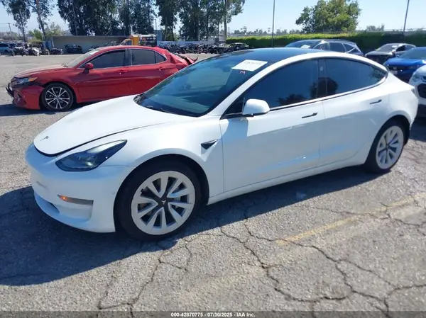 5YJ3E1EAXNF299429 2022 TESLA MODEL 3 - Image 2