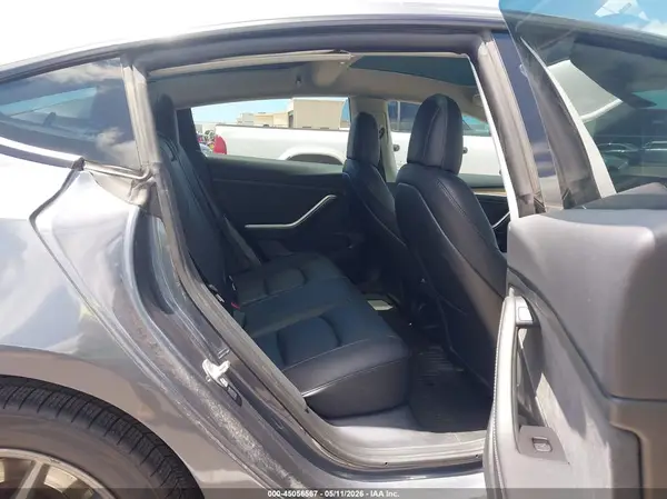 5YJ3E1EAXNF307254 2022 TESLA MODEL 3 - Image 8