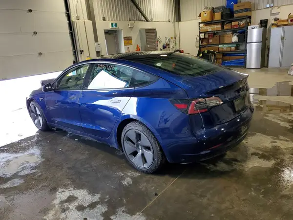 5YJ3E1EAXNF308906 2022 TESLA MODEL 3 - Image 2