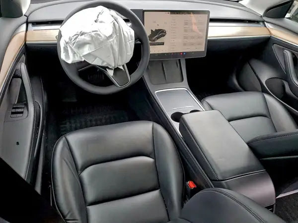 5YJ3E1EAXNF322658 2022 TESLA MODEL 3 - Image 8