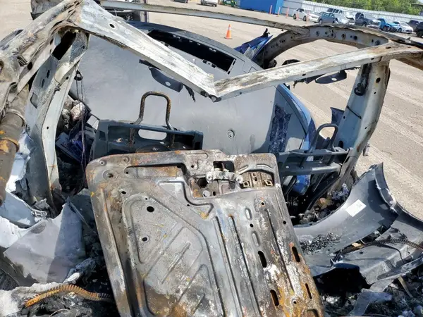 5YJ3E1EAXNF323258 2022 TESLA MODEL 3 - Image 8