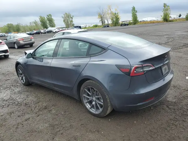 5YJ3E1EAXNF326032 2022 TESLA MODEL 3 - Image 2