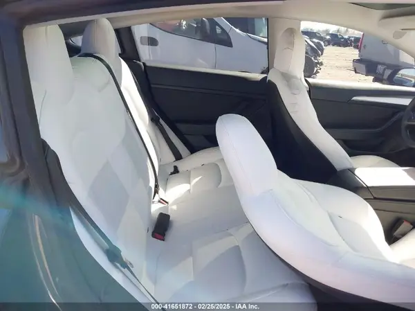 5YJ3E1EAXNF326354 2022 TESLA MODEL 3 - Image 8