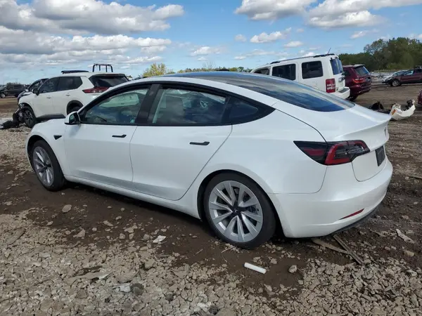 5YJ3E1EAXNF328458 2022 TESLA MODEL 3 - Image 2