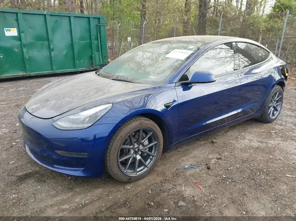 5YJ3E1EAXNF332252 2022 TESLA MODEL 3 - Image 2