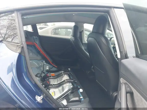 5YJ3E1EAXNF332252 2022 TESLA MODEL 3 - Image 8