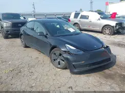 5YJ3E1EAXNF339573 2022 TESLA MODEL 3