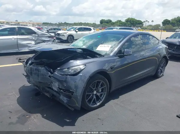 5YJ3E1EAXNF343350 2022 TESLA MODEL 3 - Image 2