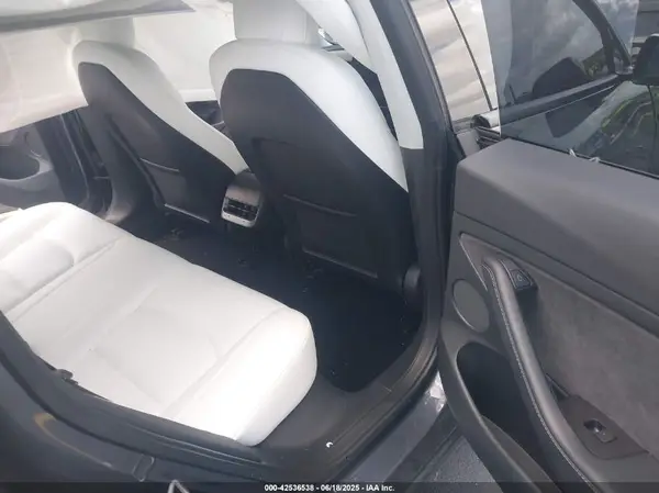 5YJ3E1EAXNF343350 2022 TESLA MODEL 3 - Image 8