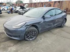 5YJ3E1EAXNF343607 2022 TESLA MODEL 3