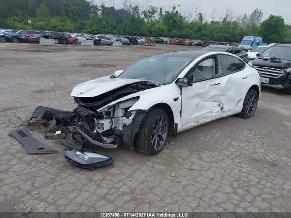 5YJ3E1EAXNF348175 2022 TESLA MODEL 3 - Image 2