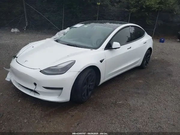 5YJ3E1EAXNF349567 2022 TESLA MODEL 3 - Image 2