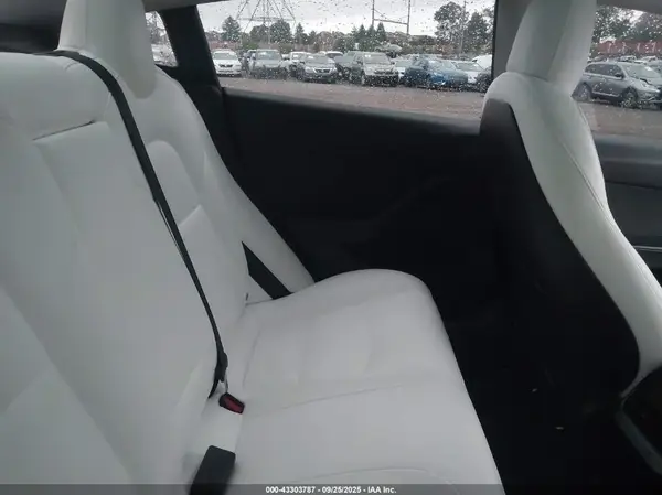 5YJ3E1EAXNF349567 2022 TESLA MODEL 3 - Image 8