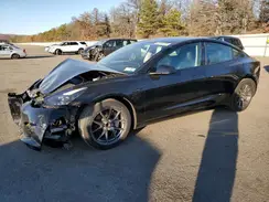 5YJ3E1EAXNF352582 2022 TESLA MODEL 3